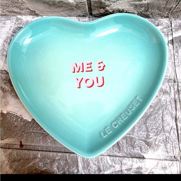 Le Creuset Heart Plate Set of 4 - Picture 6 of 9